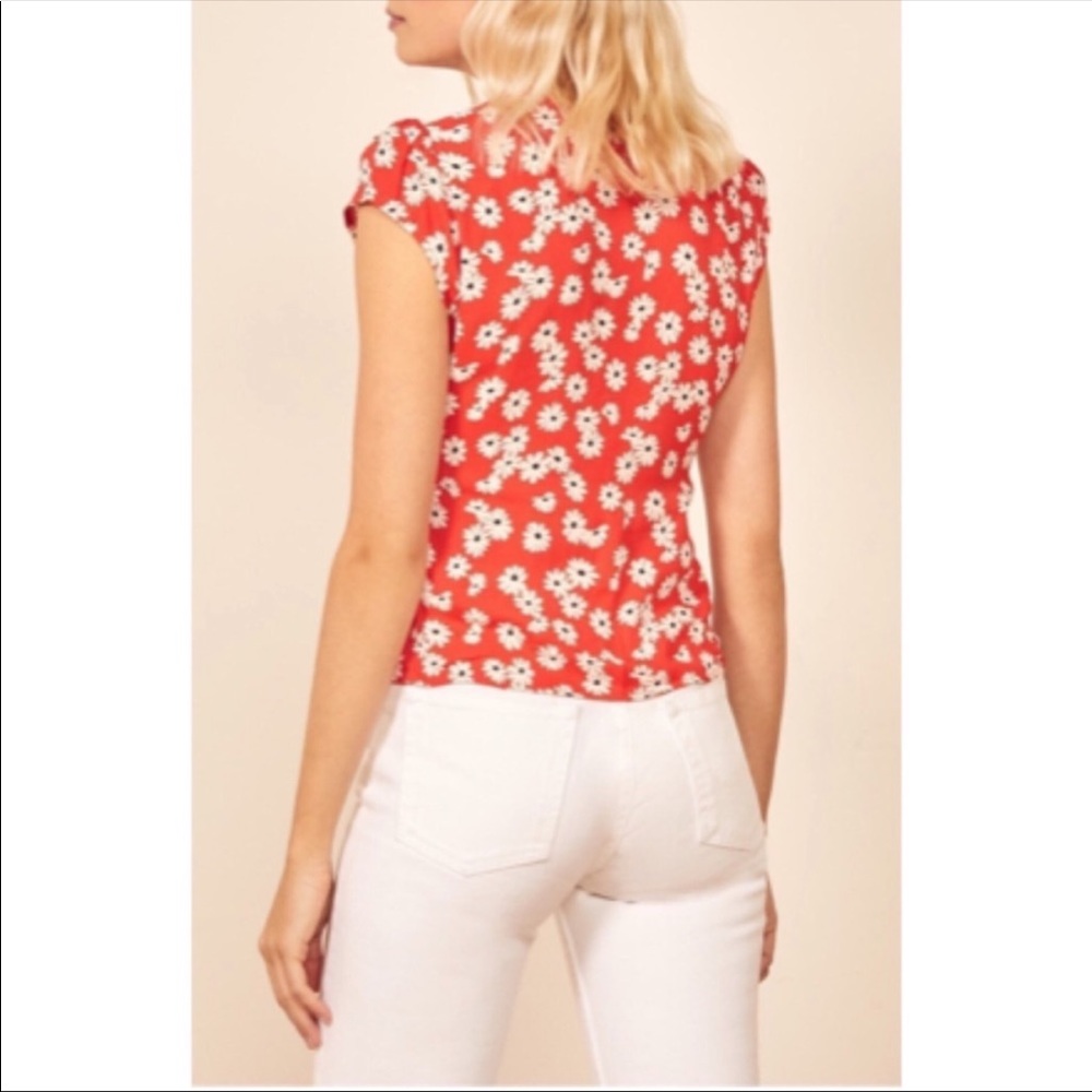 Reformation Bella Oopsie Daisy Red V-Neck Button - Picture 2 of 14